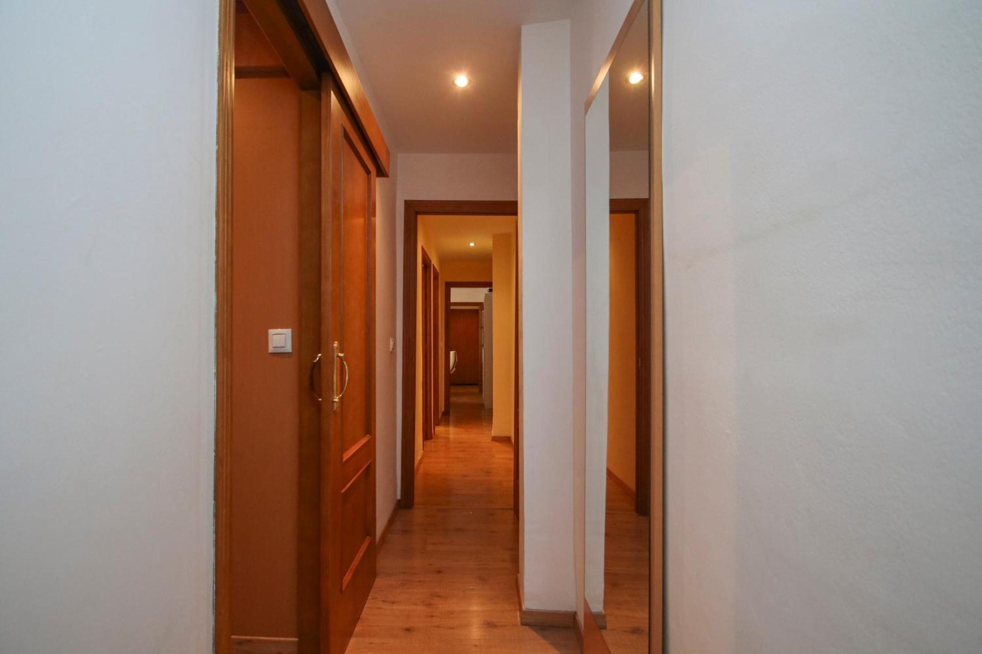 Spacious 2 Bedroom Apt In The Heart Of Triana Seville Exterior photo
